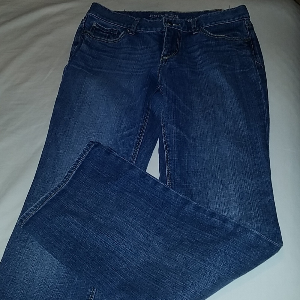 Express Jeans - Picture 2 of 3